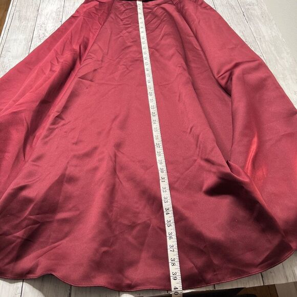 Jessica Mcclintock burgundy floor length gown 6 - Picture 6 of 8